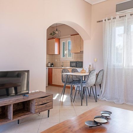 דירות סבורונטה Spiros House מראה חיצוני תמונה