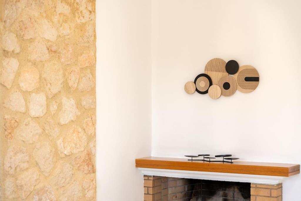 דירות סבורונטה Spiros House מראה חיצוני תמונה