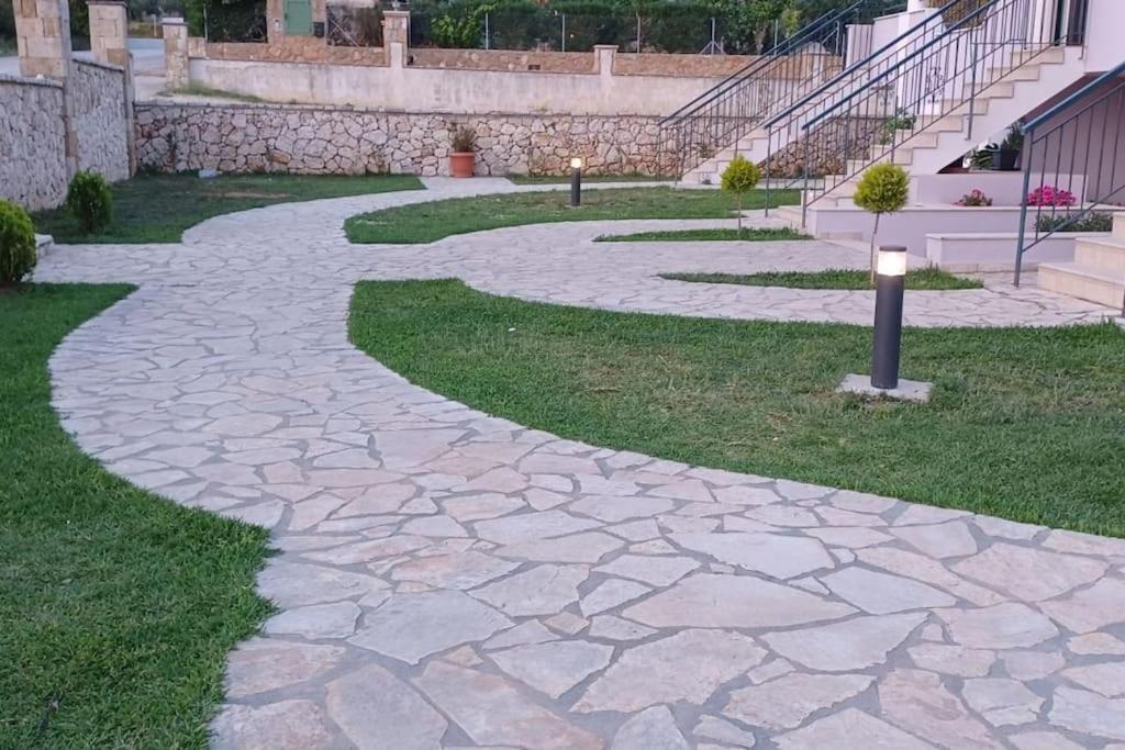 דירות סבורונטה Spiros House מראה חיצוני תמונה
