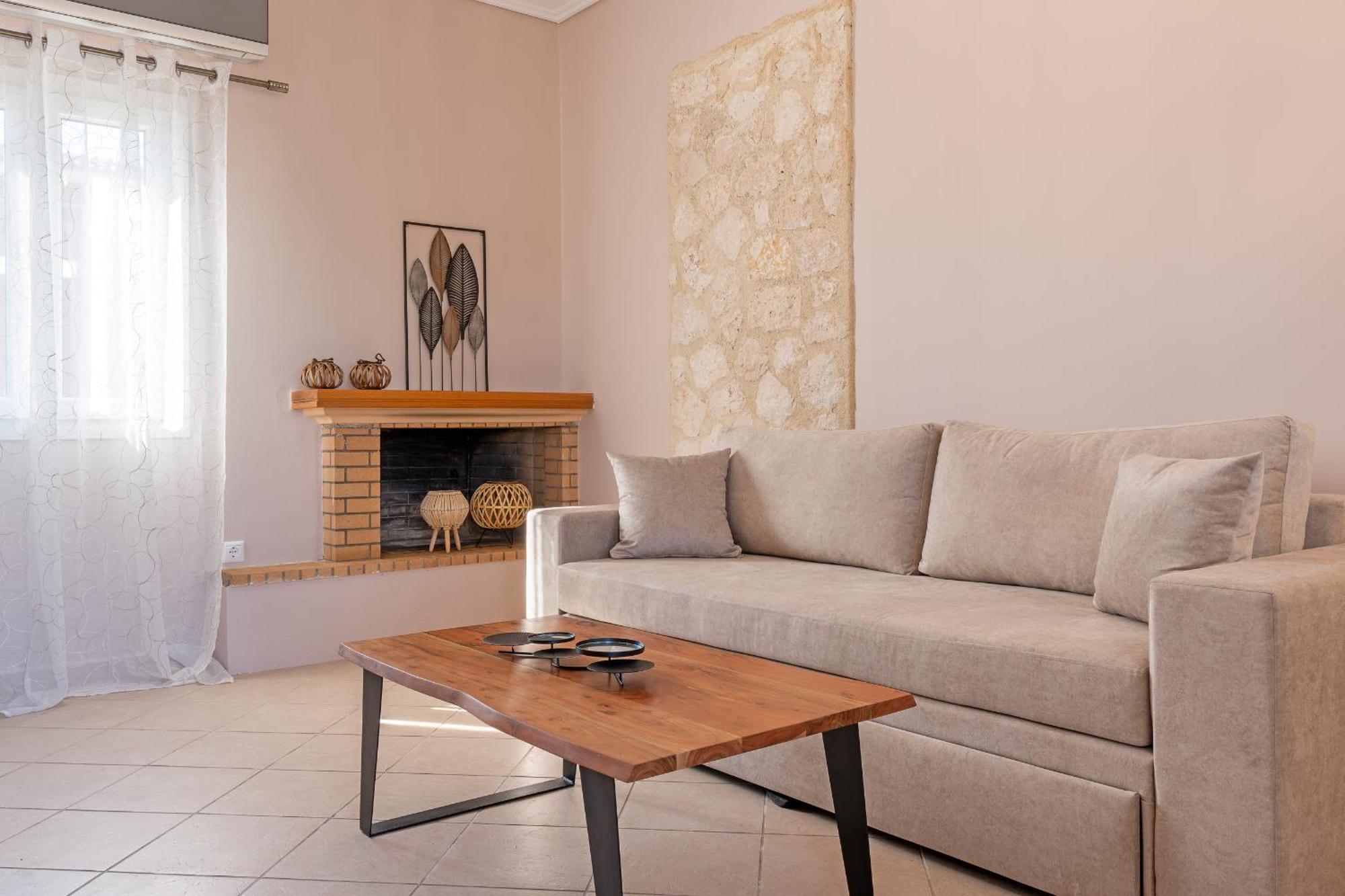 דירות סבורונטה Spiros House מראה חיצוני תמונה