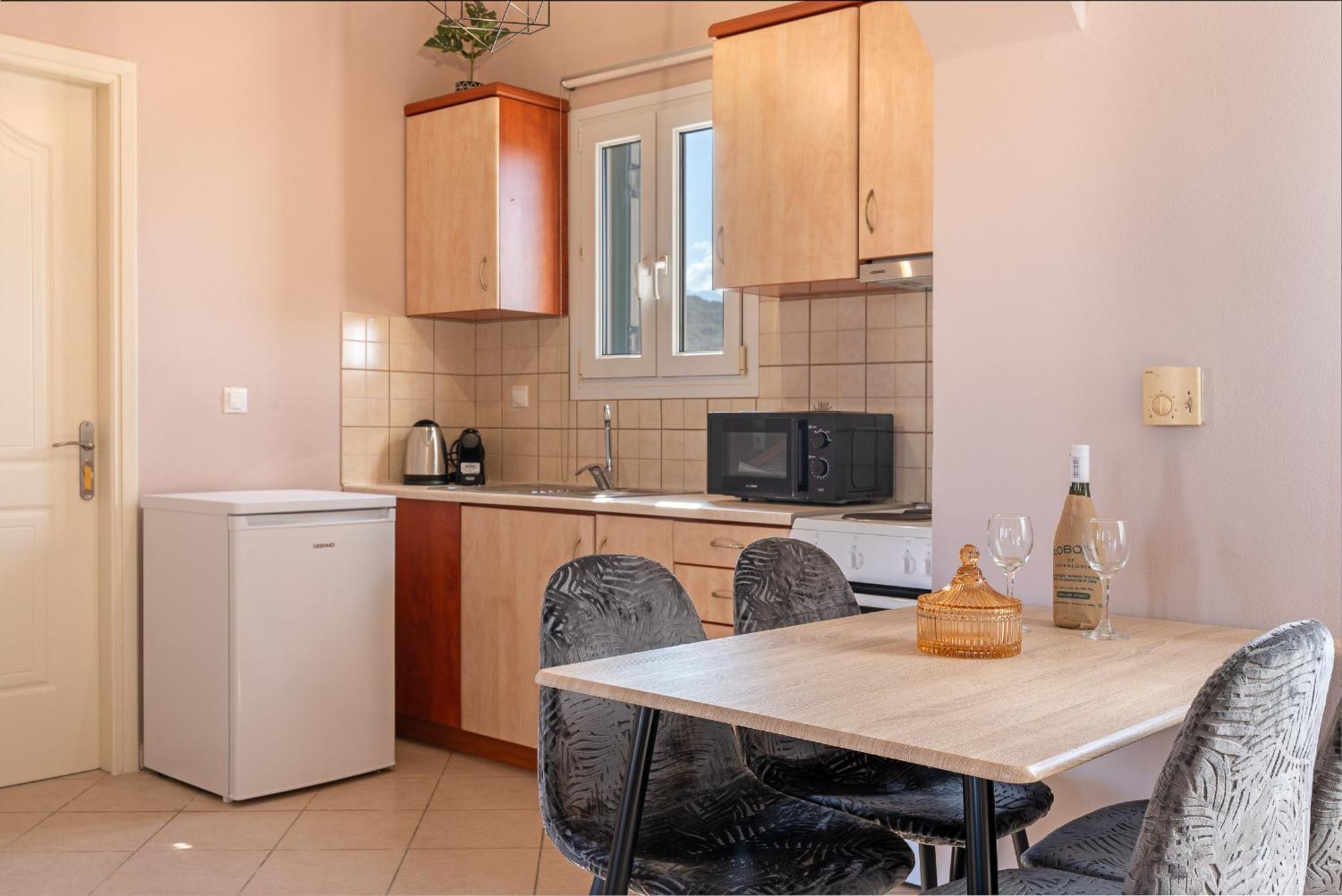דירות סבורונטה Spiros House מראה חיצוני תמונה