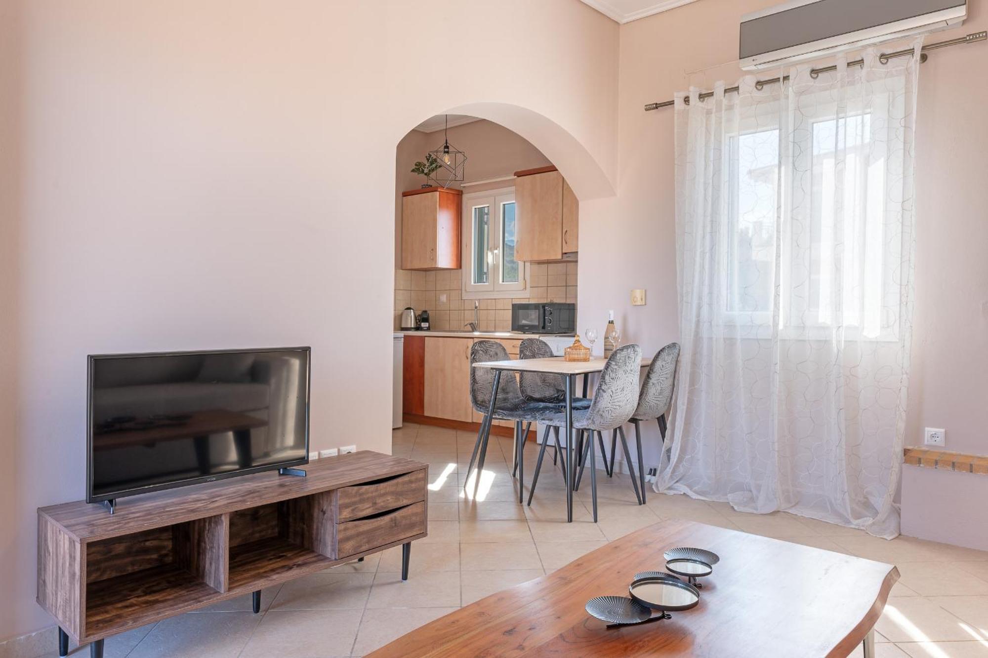 דירות סבורונטה Spiros House מראה חיצוני תמונה