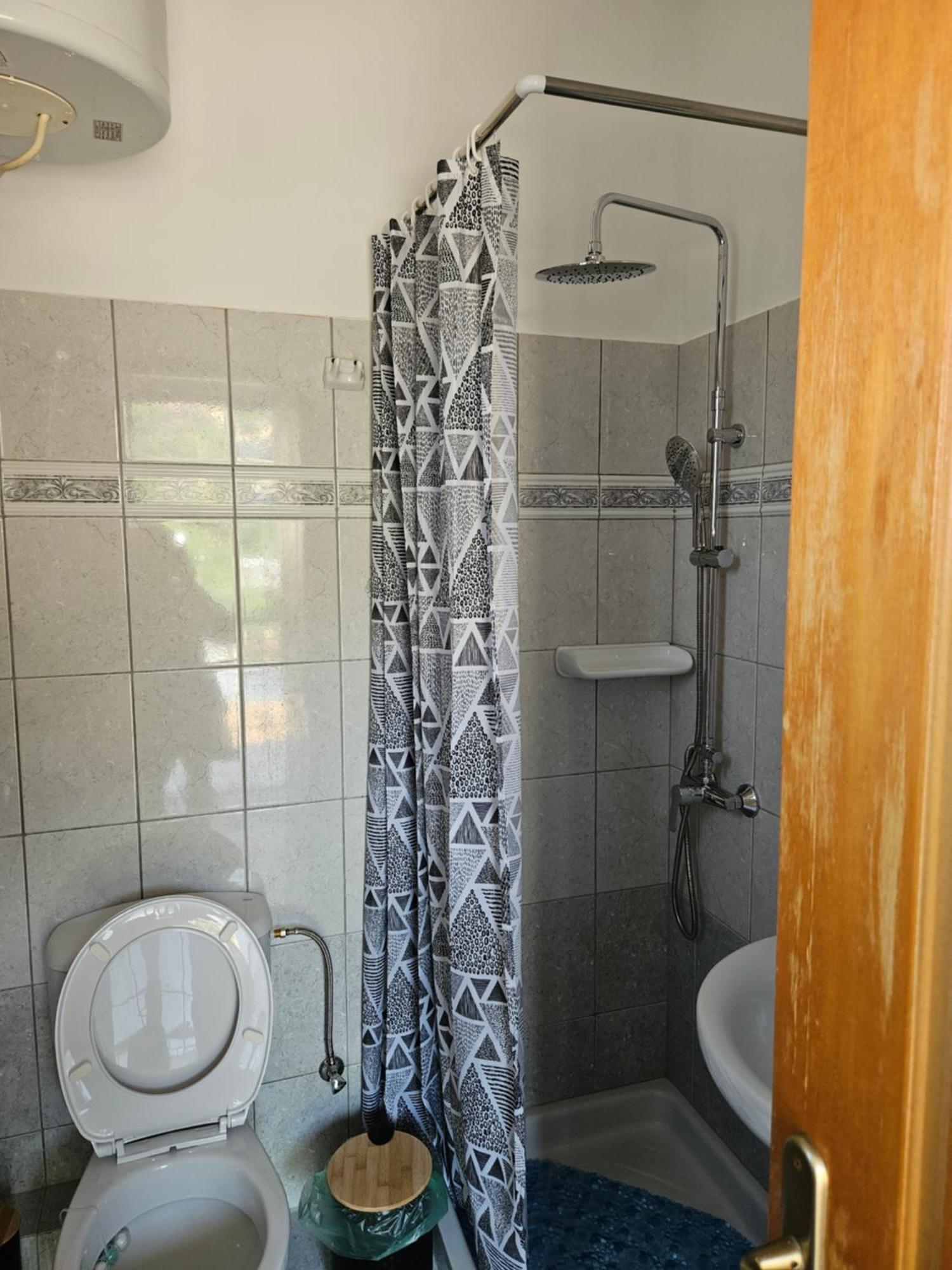 דירות סבורונטה Spiros House מראה חיצוני תמונה